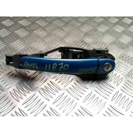 Poignee porte avant gauche VOLKSWAGEN POLO 4 PHASE 1 d’occasion