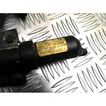 Pompe lave phares FORD MONDEO 2 BREAK d’occasion