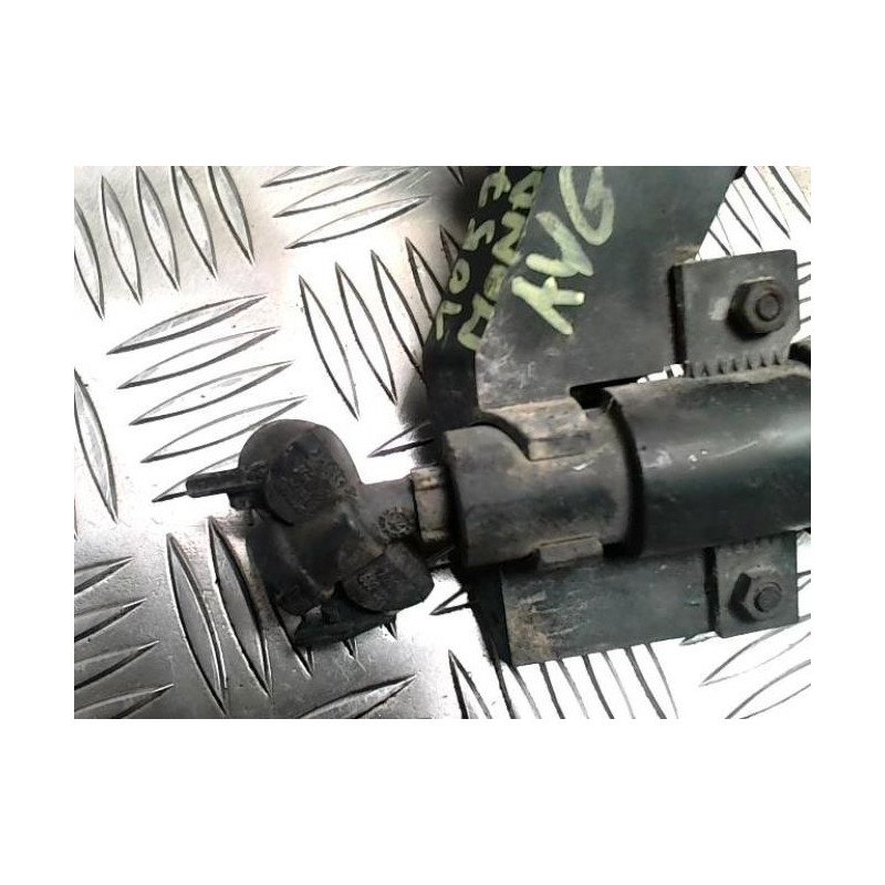 Pompe lave phares FORD MONDEO 2 BREAK d’occasion