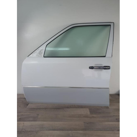 Porte avant gauche MERCEDES 300 W124 PHASE 1 d’occasion