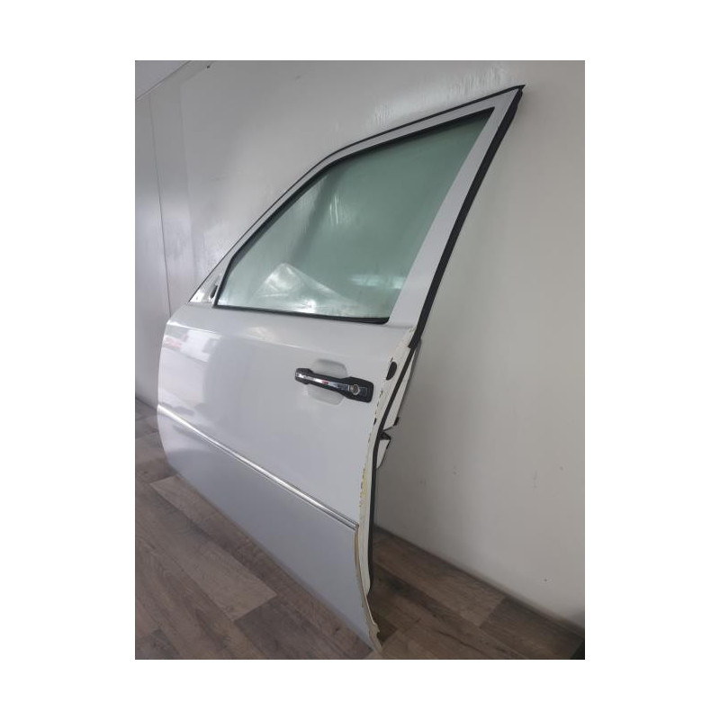 Porte avant gauche MERCEDES 300 W124 PHASE 1 d’occasion