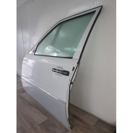 Porte avant gauche MERCEDES 300 W124 PHASE 1 d’occasion
