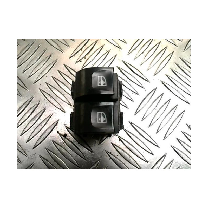Interrupteur de leve vitre avant gauche RENAULT CAPTUR 1 PHASE 1 d’occasion