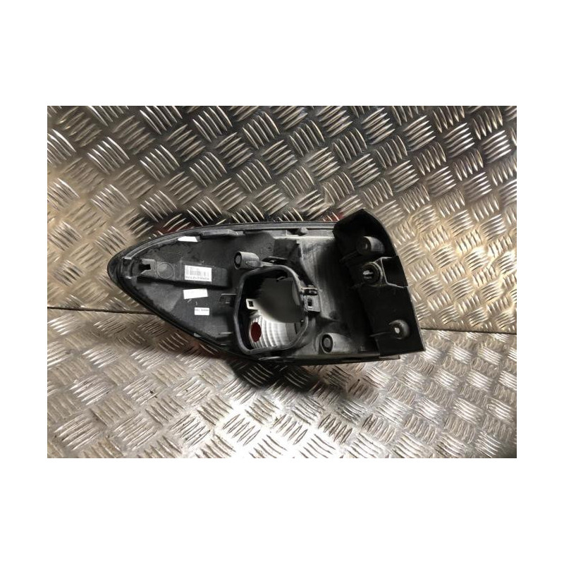 Feu arriere principal droit (feux) RENAULT CAPTUR 1 PHASE 1 d’occasion
