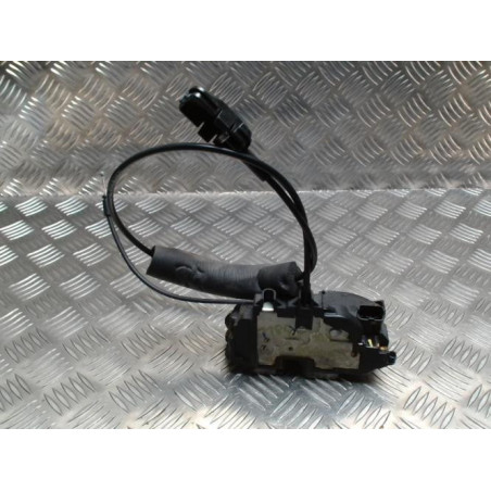 Serrure avant gauche RENAULT MEGANE 3 PHASE 1 COUPE d’occasion