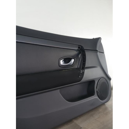 Panneau de porte avant gauche RENAULT LAGUNA 3 PHASE 1 COUPE d’occasion
