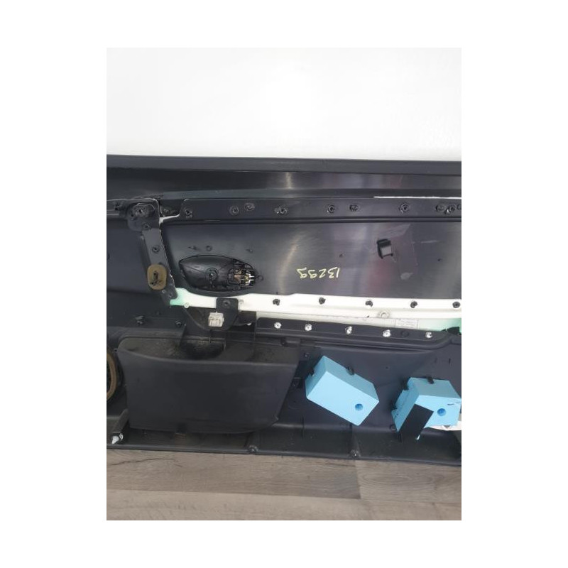 Panneau de porte avant gauche RENAULT LAGUNA 3 PHASE 1 COUPE d’occasion