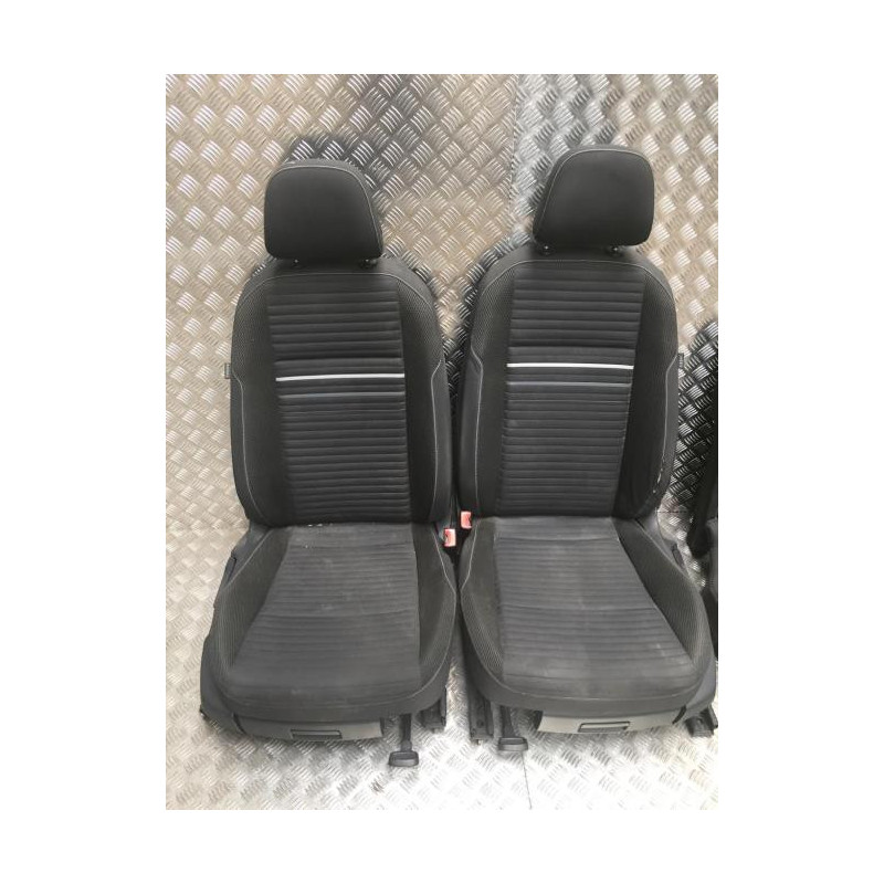 Interieur complet VOLKSWAGEN GOLF 7 PHASE 1 d’occasion