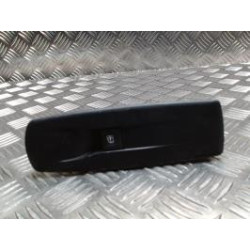 Interrupteur de leve vitre avant droit RENAULT MEGANE 3 PHASE 1 COUPE d’occasion