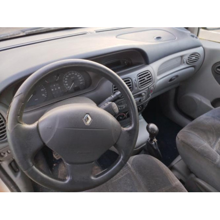 Serrure avant gauche RENAULT SCENIC 1 PHASE 2 d’occasion