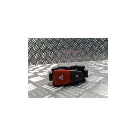 Bouton de warning RENAULT MEGANE 3 PHASE 1 COUPE d’occasion