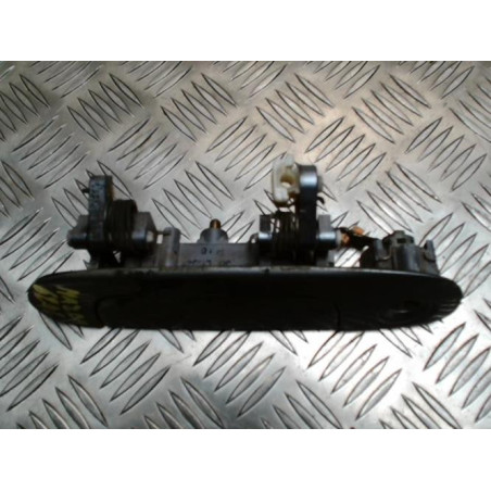 Poignee porte avant gauche MAZDA 323 6 d’occasion