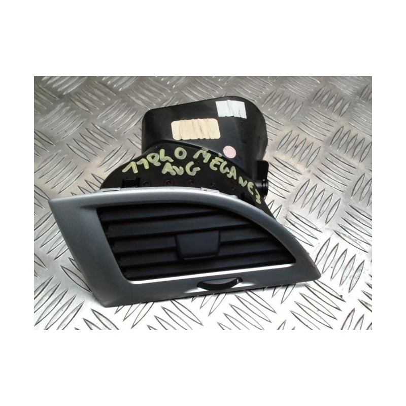 Aerateur tableau de bord avant gauche RENAULT MEGANE 3 PHASE 1 COUPE d’occasion