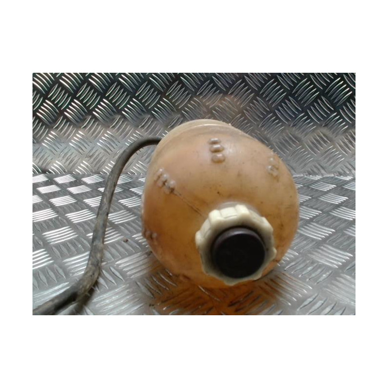 Vase d'expansion RENAULT CLIO 1 PHASE 2 d’occasion