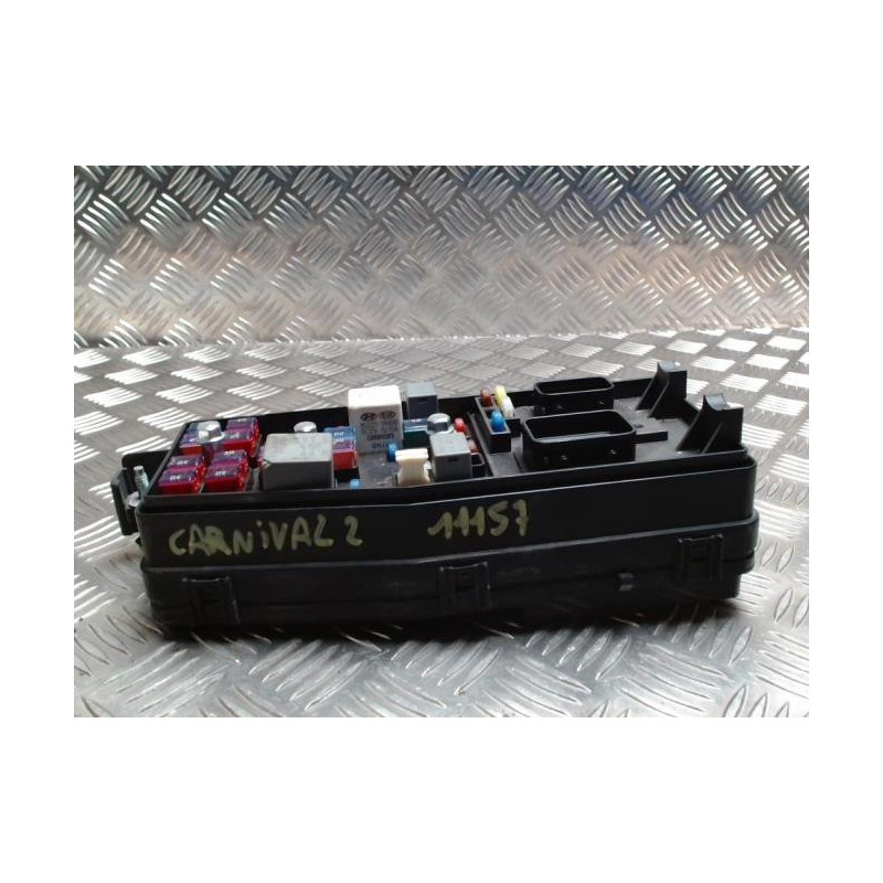 Porte fusible KIA CARNIVAL 2 d’occasion