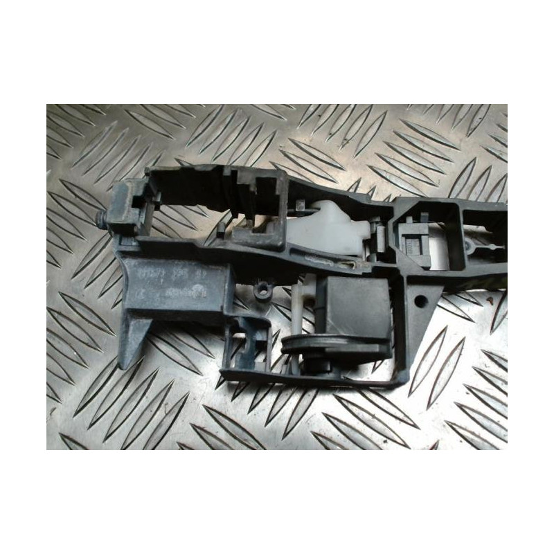 Support poignee porte avant gauche PEUGEOT 3008 1 PHASE 1 d’occasion