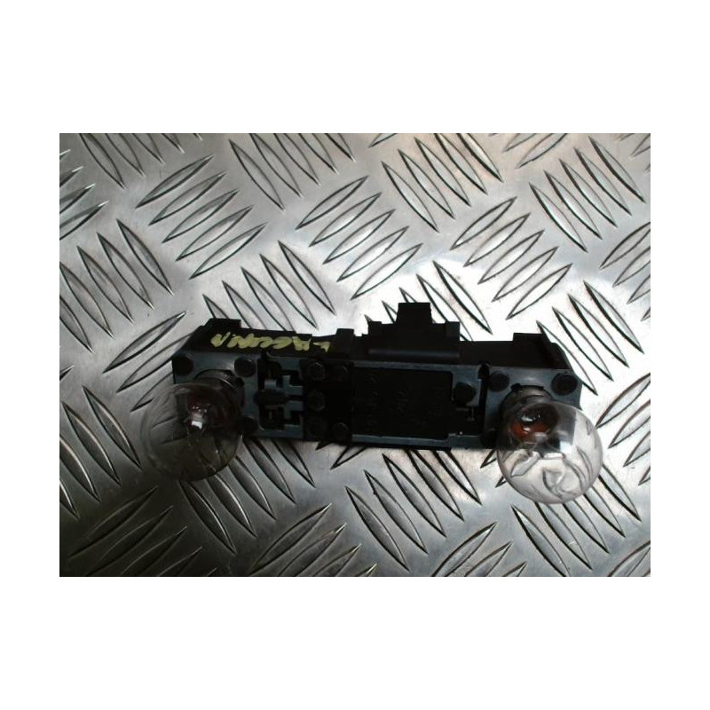 Platine feu arriere droit RENAULT LAGUNA 1 PHASE 1 d’occasion