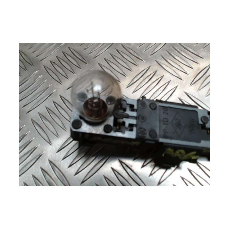 Platine feu arriere gauche RENAULT LAGUNA 1 PHASE 1 d’occasion