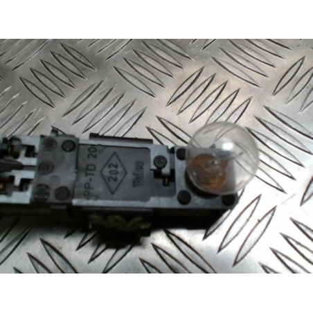 Platine feu arriere gauche RENAULT LAGUNA 1 PHASE 1 d’occasion