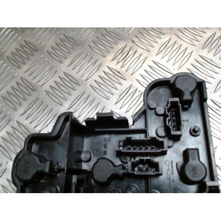 Platine feu arriere gauche VOLKSWAGEN  d’occasion