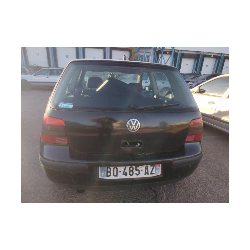 Platine feu arriere droit VOLKSWAGEN GOLF 4 d’occasion
