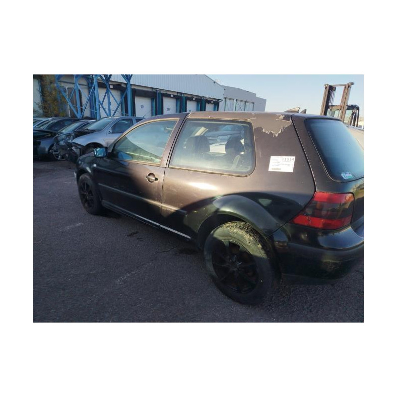 Platine feu arriere droit VOLKSWAGEN GOLF 4 d’occasion