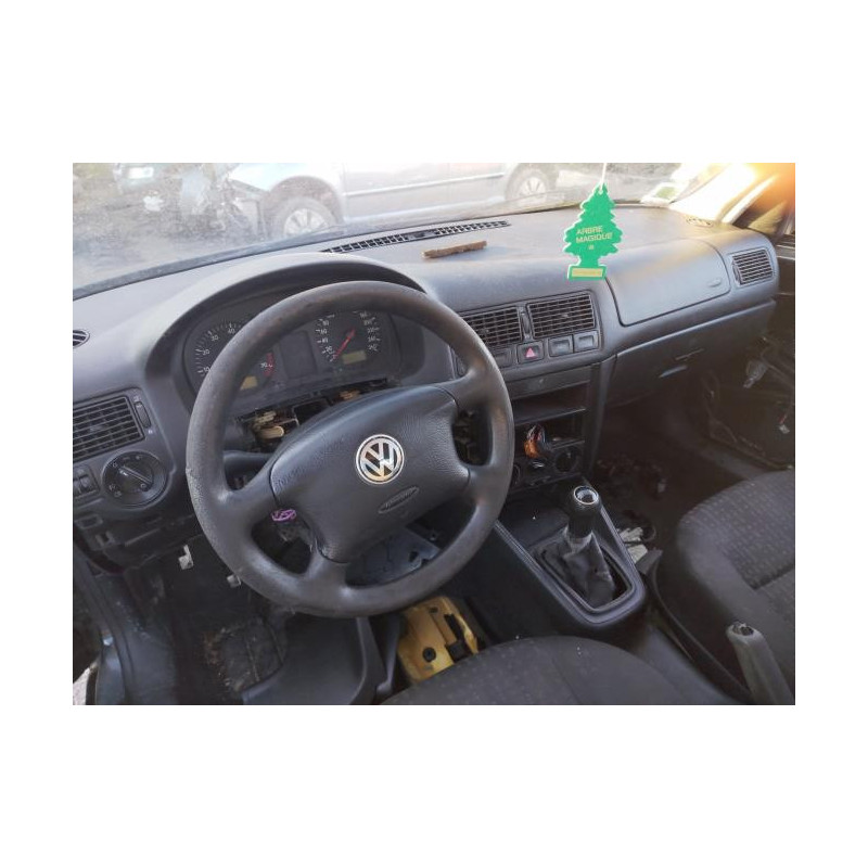Platine feu arriere droit VOLKSWAGEN GOLF 4 d’occasion