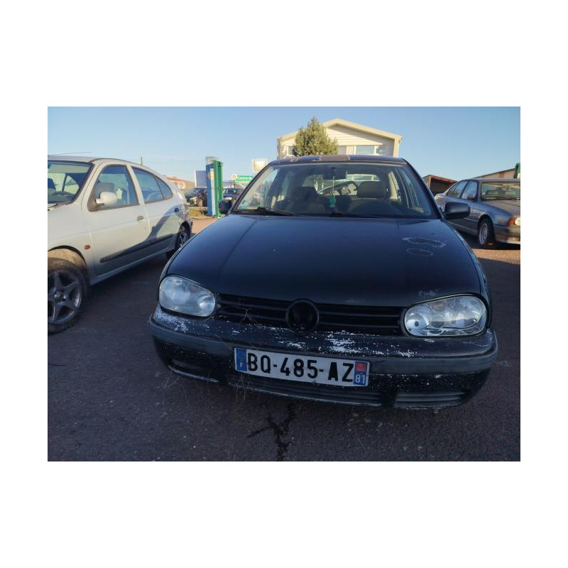 Platine feu arriere droit VOLKSWAGEN GOLF 4 d’occasion