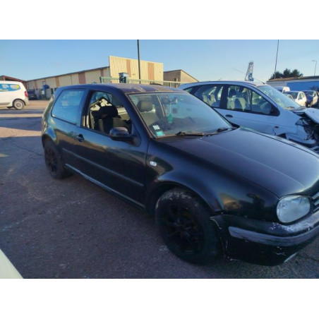 Platine feu arriere droit VOLKSWAGEN GOLF 4 d’occasion