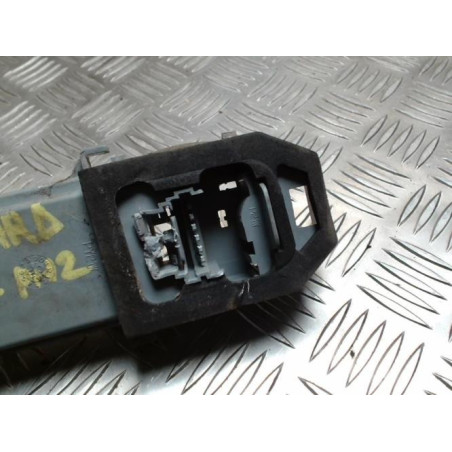 Platine feu arriere droit RENAULT CLIO 2 PHASE 2 d’occasion