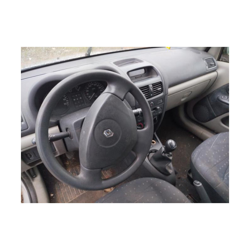 Platine feu arriere droit RENAULT CLIO 2 PHASE 2 d’occasion