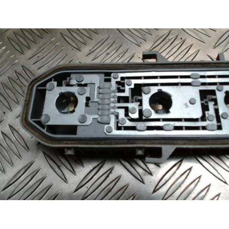 Platine feu arriere gauche RENAULT CLIO 2 PHASE 2 d’occasion