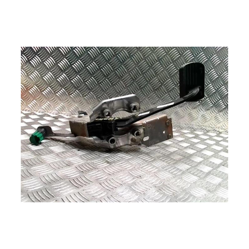 Pedale d'embrayage CITROEN C4 PICASSO 2 PHASE 1 d’occasion