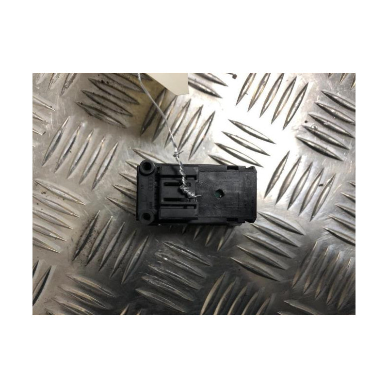 Poignee electrique frein a main VOLKSWAGEN GOLF 7 PHASE 1 d’occasion