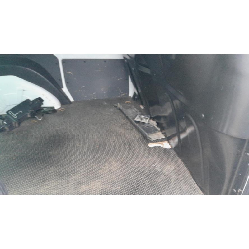 Platine feu arriere droit RENAULT KANGOO 2 PHASE 2 d’occasion