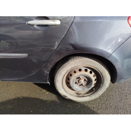 Absorbeur de pare choc avant RENAULT CLIO 3 PHASE 1 BREAK d’occasion