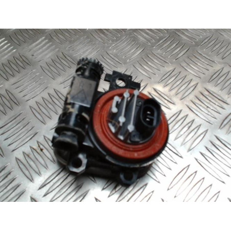 Anti brouillard arriere droit RENAULT MEGANE 4 PHASE 2 d’occasion
