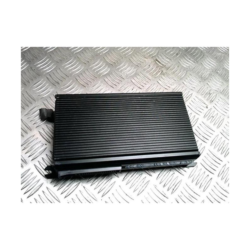 Chargeur CD PEUGEOT 406 COUPE d’occasion