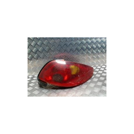 Feu arriere principal droit (feux) PEUGEOT 206 PHASE 2 CABRIOLET d’occasion