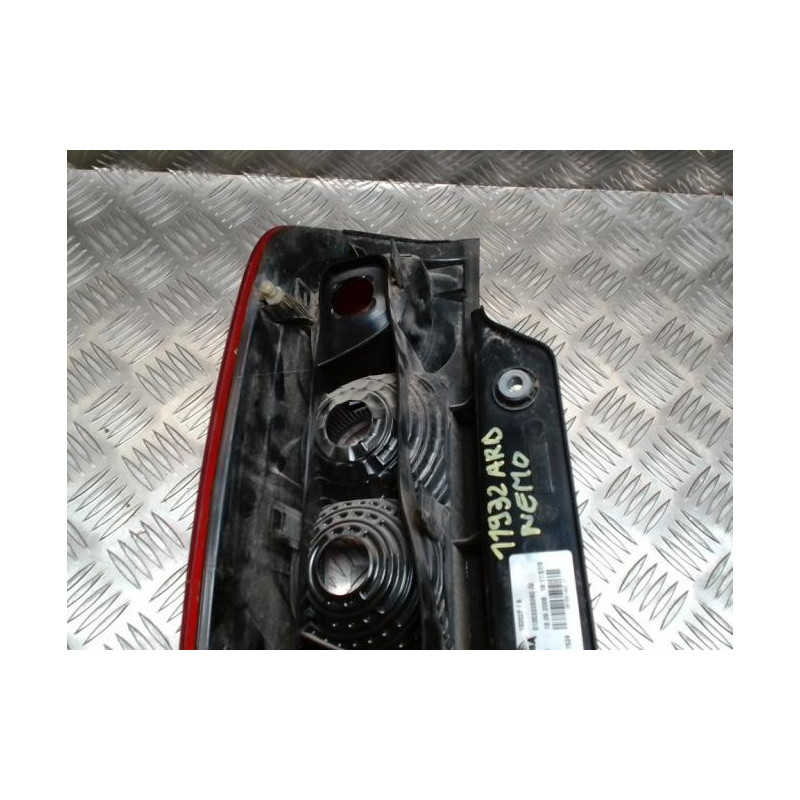 Feu arriere principal droit (feux) CITROEN NEMO d’occasion