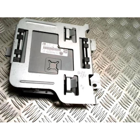 Calculateur moteur VOLKSWAGEN TOURAN 2 d’occasion