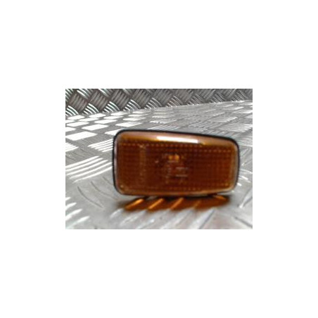 Repetiteur clignotant avant gauche (Feux) PEUGEOT 406 COUPE d’occasion