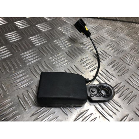 Attache ceinture arriere droit PEUGEOT 207 PHASE 1 CABRIOLET d’occasion