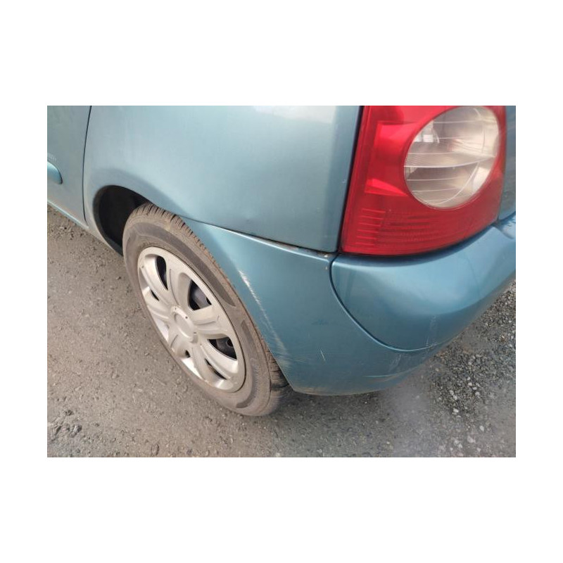 Platine feu arriere droit RENAULT CLIO 2 PHASE 2 d’occasion