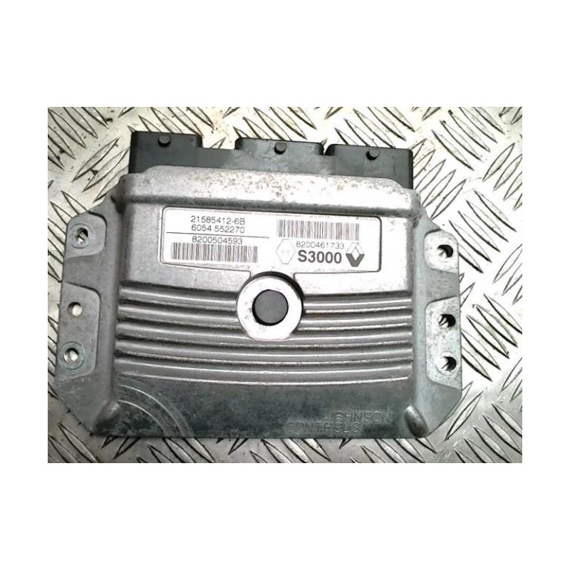 Calculateur moteur RENAULT CLIO 3 PHASE 1 d’occasion