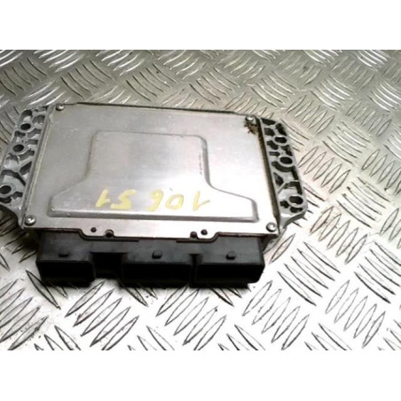 Calculateur moteur RENAULT CLIO 3 PHASE 1 d’occasion