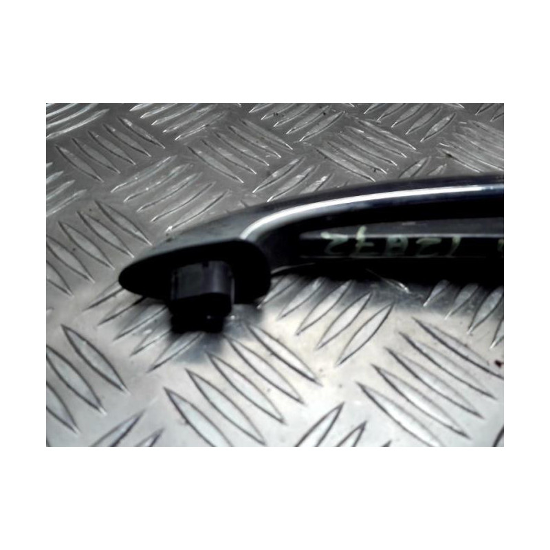 Poignee porte avant gauche MINI MINI 1 R50/R53 PHASE 1 d’occasion