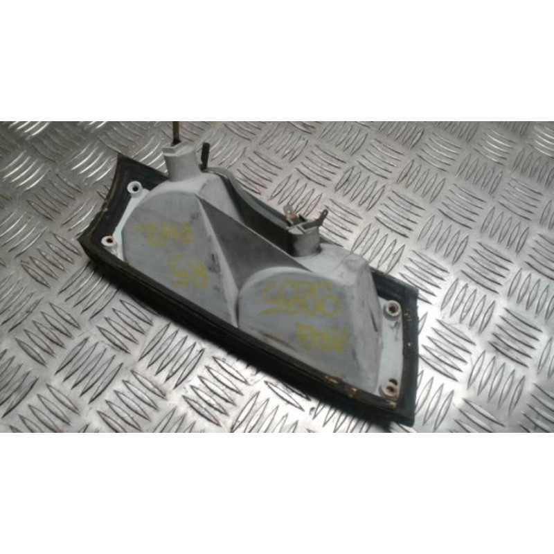 Platine feu arriere gauche RENAULT R5 PHASE 2 d’occasion