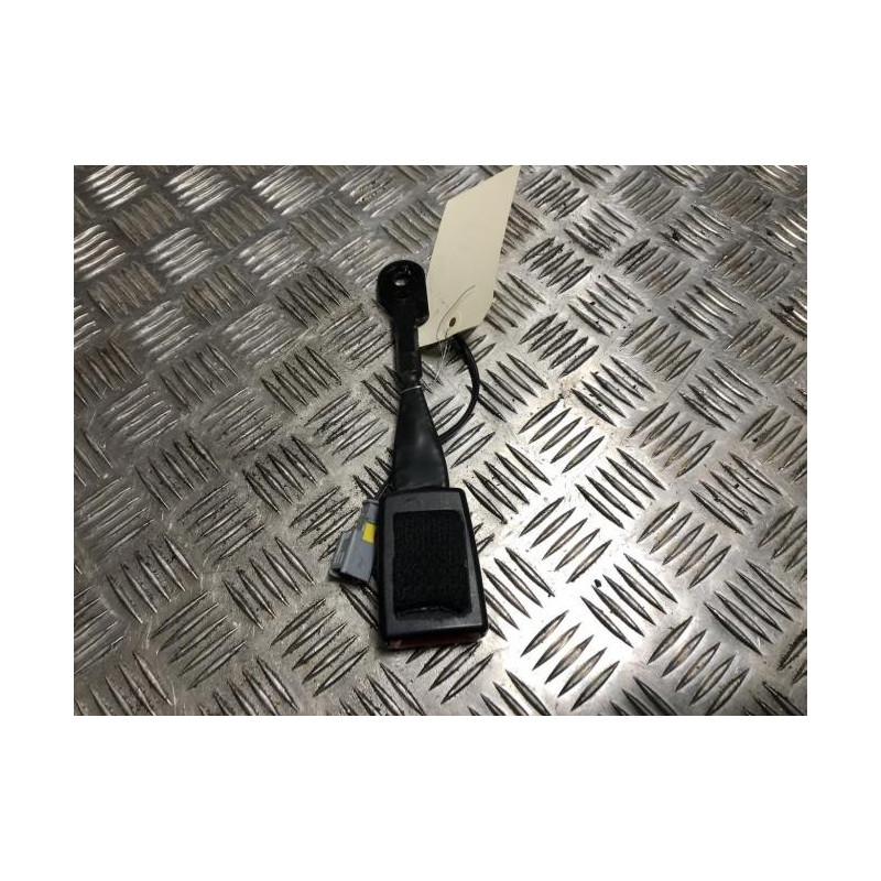 Attache ceinture avant gauche CITROEN C5 2 d’occasion
