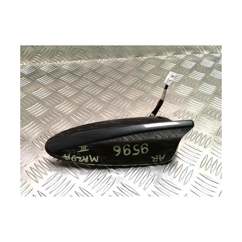 Antenne MAZDA 3 3 PHASE 1 d’occasion